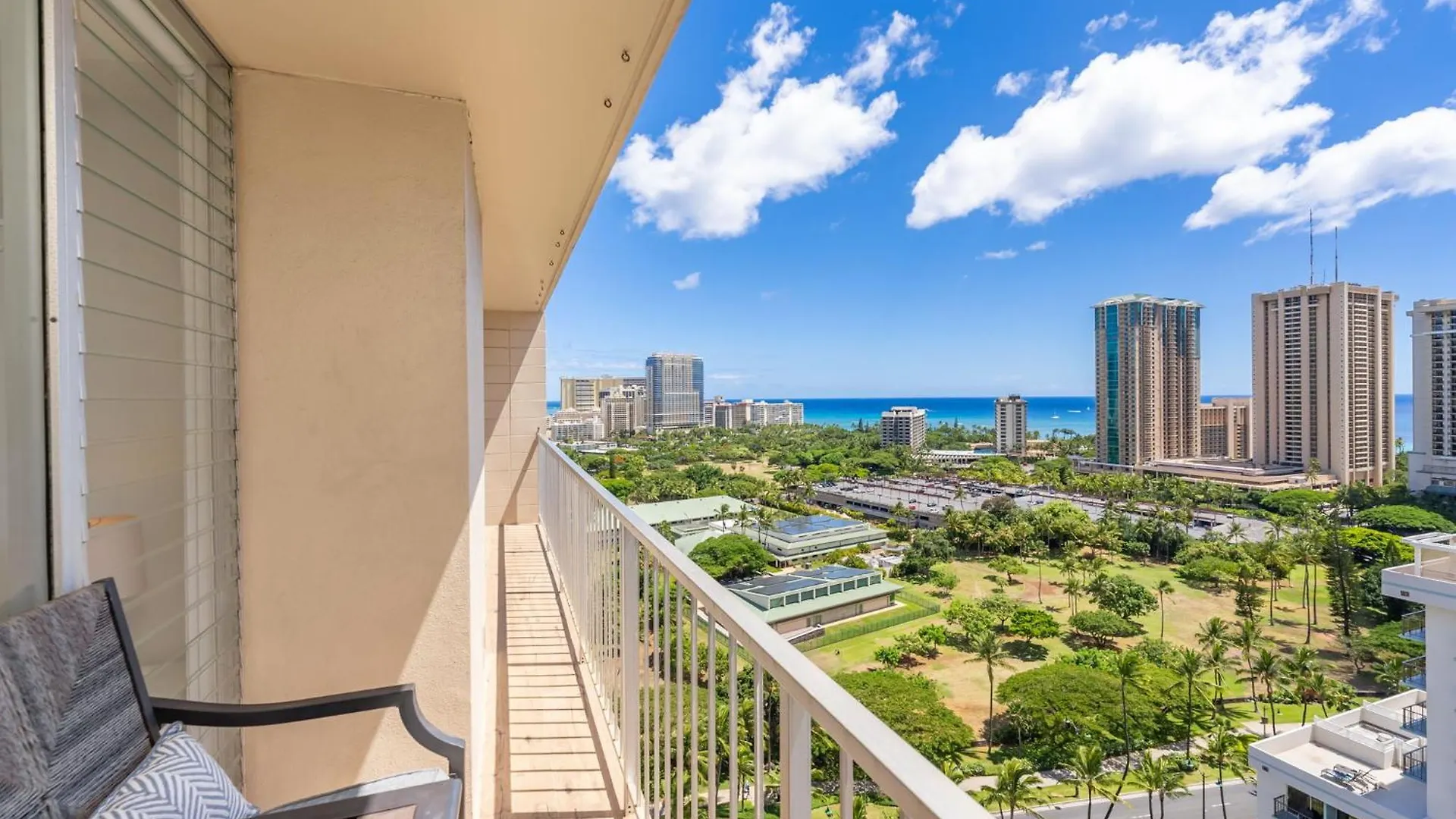 Апартаменты Waikiki Blue View Гонолулу 0*,  США
